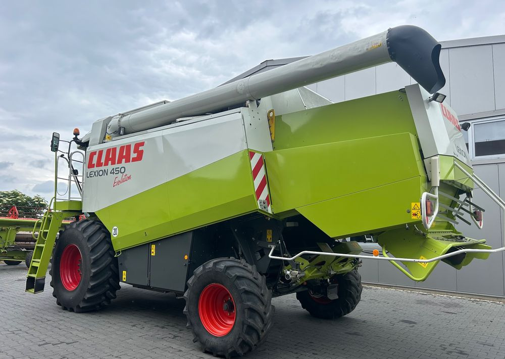Claas Lexion 450 Evolution - حصادة: صورة 4 Claas Lexion 450 Evolution - حصادة: صورة 4