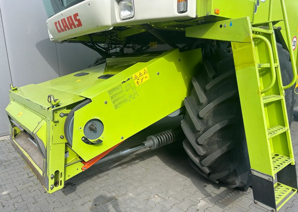 Claas Mega 360 - حصادة: صورة 3 Claas Mega 360 - حصادة: صورة 3