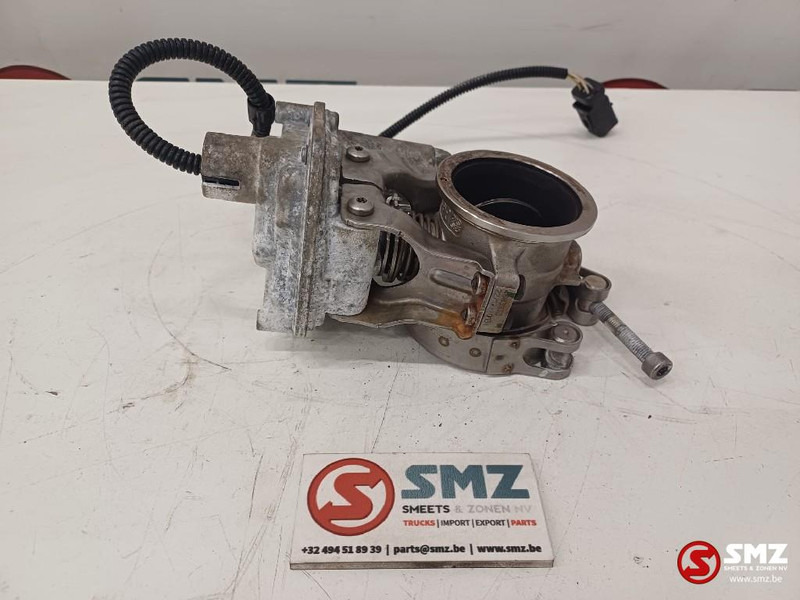 Caterpillar Back pressure valve Caterpillar - المحرك و قطع الغيار - معدات المناولة: صورة 2 Caterpillar Back pressure valve Caterpillar - المحرك و قطع الغيار - معدات المناولة: صورة 2
