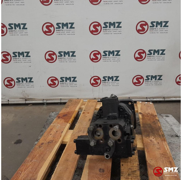 Caterpillar Occ Hydraulische travel motor Caterpillar - موتور هيدروليكي - آلات الإنشاء: صورة 4 Caterpillar Occ Hydraulische travel motor Caterpillar - موتور هيدروليكي - آلات الإنشاء: صورة 4