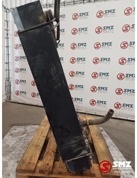 Caterpillar Occ radiator D6M Caterpillar - مشعاع: صورة 3 Caterpillar Occ radiator D6M Caterpillar - مشعاع: صورة 3