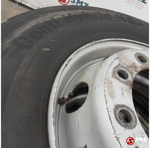 Continental Occ vrachtwagenband 315/70R22.5 156/150L Continent - إطارات - شاحنة: صورة 5 Continental Occ vrachtwagenband 315/70R22.5 156/150L Continent - إطارات - شاحنة: صورة 5