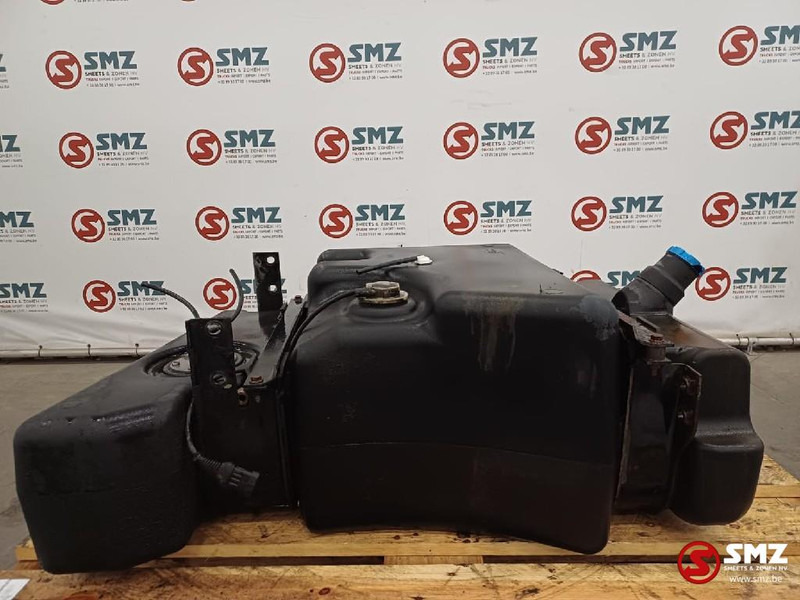 DAF Occ AdBluetank 100L Euro5 DAF - نظام الوقود - شاحنة: صورة 1 DAF Occ AdBluetank 100L Euro5 DAF - نظام الوقود - شاحنة: صورة 1