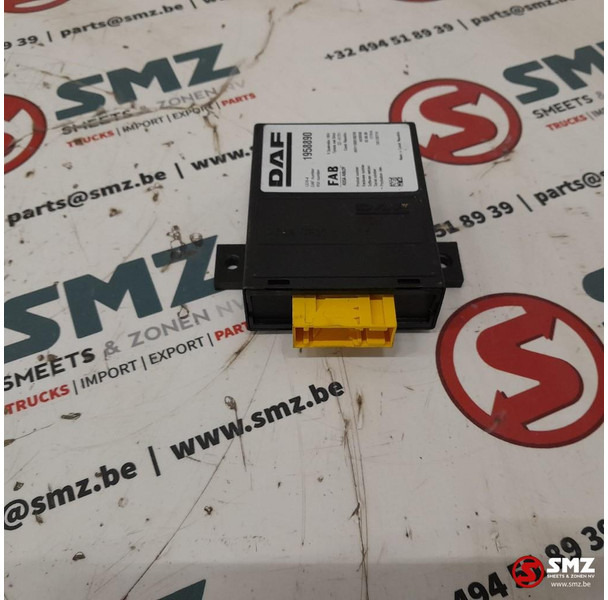 DAF Occ ECU CDS4 regeleenheid DAF - وحدة إي سي يو - شاحنة: صورة 1 DAF Occ ECU CDS4 regeleenheid DAF - وحدة إي سي يو - شاحنة: صورة 1