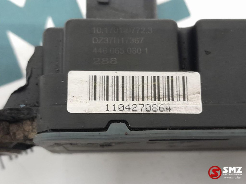 DAF Occ ECU ESC regeleenheid DAF - وحدة إي سي يو - شاحنة: صورة 4 DAF Occ ECU ESC regeleenheid DAF - وحدة إي سي يو - شاحنة: صورة 4