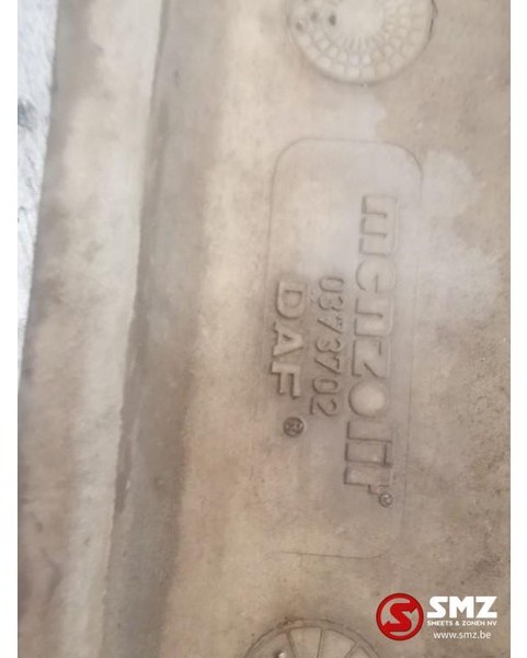 DAF Occ Motorkap DAF 2300 - غطاء السيارة - شاحنة: صورة 2 DAF Occ Motorkap DAF 2300 - غطاء السيارة - شاحنة: صورة 2