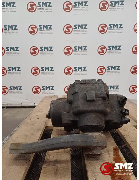 DAF Occ Stuurhuis DAF - دودة دركسون - شاحنة: صورة 2 DAF Occ Stuurhuis DAF - دودة دركسون - شاحنة: صورة 2