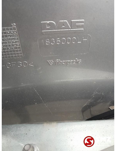 DAF Occ cabinespoiler links DAF - الإيروديناميكية/ الجناح الخلفي - شاحنة: صورة 3 DAF Occ cabinespoiler links DAF - الإيروديناميكية/ الجناح الخلفي - شاحنة: صورة 3