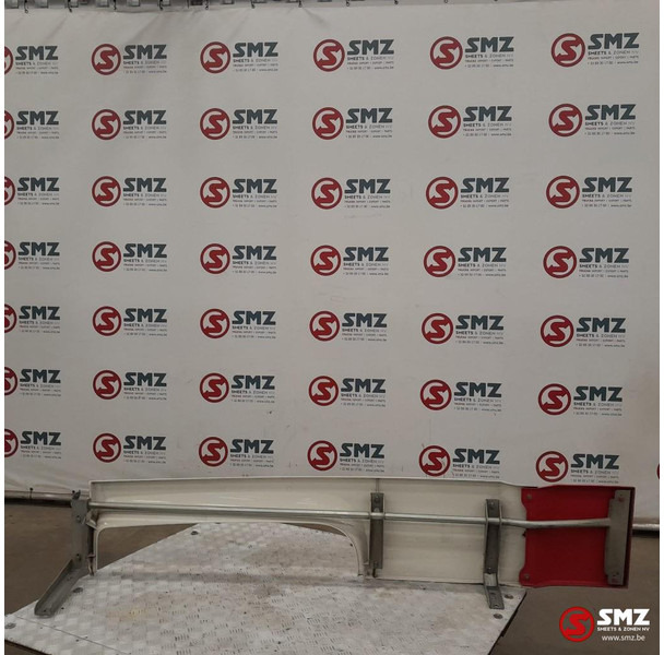 DAF Occ cabinespoiler rechts DAF - الإيروديناميكية/ الجناح الخلفي - شاحنة: صورة 2 DAF Occ cabinespoiler rechts DAF - الإيروديناميكية/ الجناح الخلفي - شاحنة: صورة 2