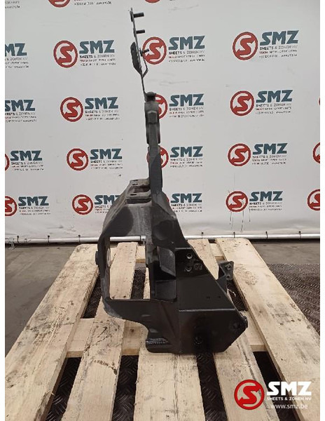 DAF Occ chassissteun links DAF - إطار هيكلي/ إطار معدني - شاحنة: صورة 4 DAF Occ chassissteun links DAF - إطار هيكلي/ إطار معدني - شاحنة: صورة 4