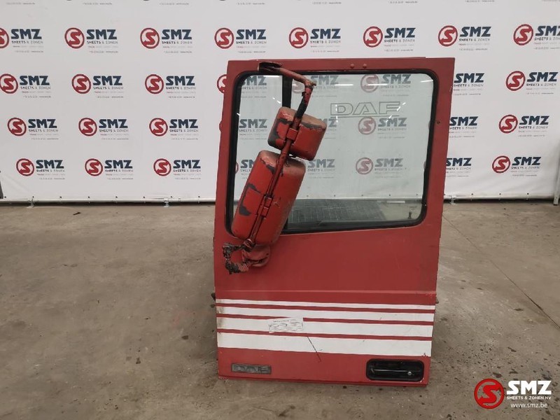 DAF Occ deur links daf xf - باب و قطع الغيار - شاحنة: صورة 1 DAF Occ deur links daf xf - باب و قطع الغيار - شاحنة: صورة 1