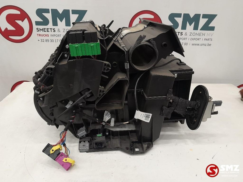 DAF Occ kachelhuis DAF - الحرارة/ التهوية - شاحنة: صورة 2 DAF Occ kachelhuis DAF - الحرارة/ التهوية - شاحنة: صورة 2