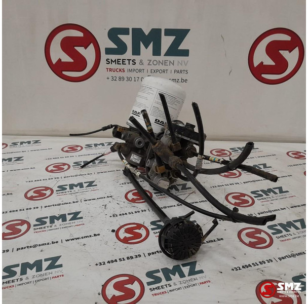 DAF Occ luchtdroger + viercircuitbeveiligingsklep DAF - قطع الغيار - شاحنة: صورة 3 DAF Occ luchtdroger + viercircuitbeveiligingsklep DAF - قطع الغيار - شاحنة: صورة 3