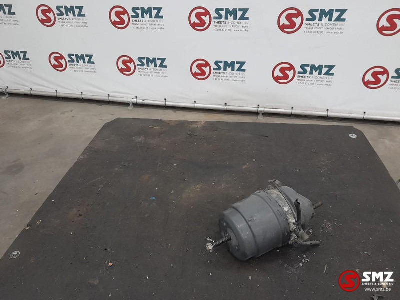 DAF Occ remcilinder linksachter DAF - اسطوانة الفرامل - شاحنة: صورة 2 DAF Occ remcilinder linksachter DAF - اسطوانة الفرامل - شاحنة: صورة 2