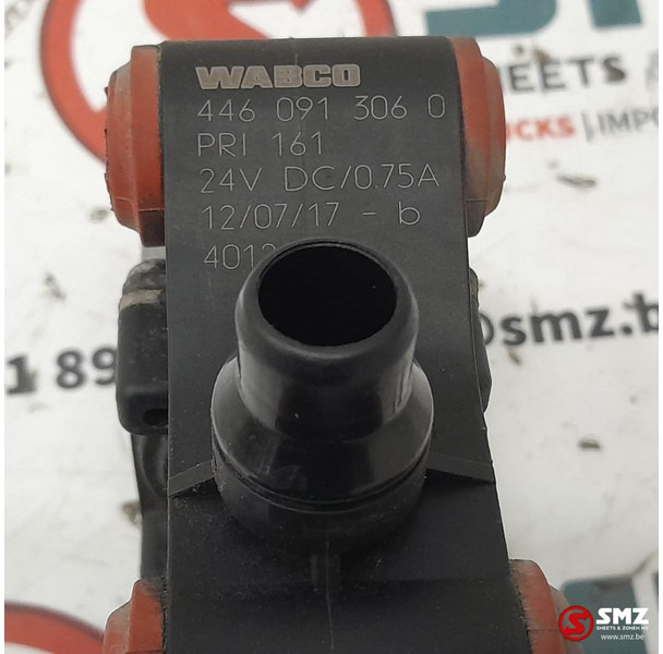 DAF Occ voorverwarmingsklep DAF - نظام التبريد - شاحنة: صورة 5 DAF Occ voorverwarmingsklep DAF - نظام التبريد - شاحنة: صورة 5