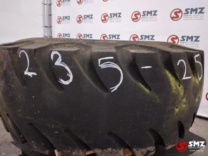 Firestone Occ bulldozerband Firestone 23.5-25 - إطارات - شاحنة: صورة 1 Firestone Occ bulldozerband Firestone 23.5-25 - إطارات - شاحنة: صورة 1