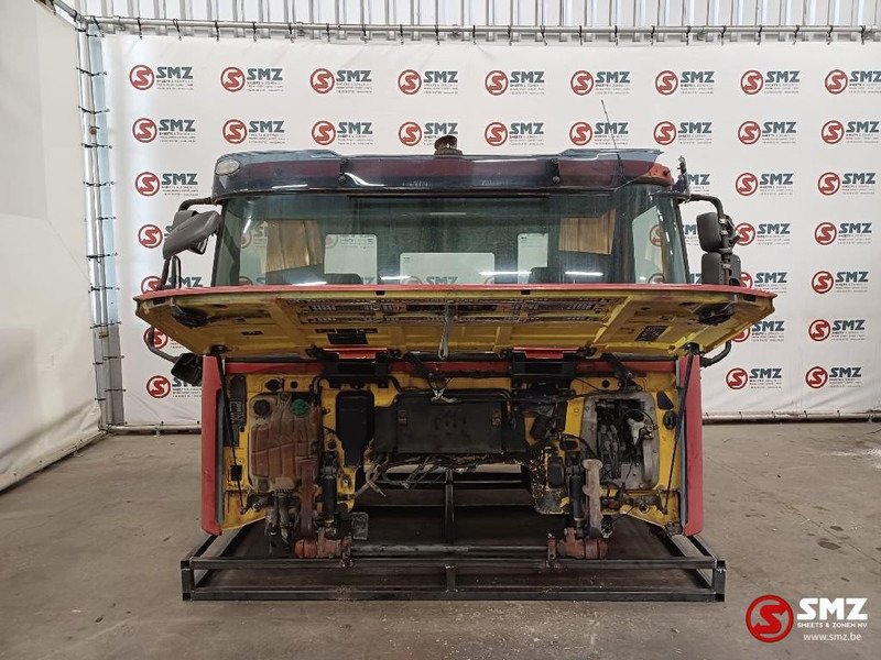 Iveco Occ Cabine Iveco Trakker - الكابينة والداخلية - شاحنة: صورة 2 Iveco Occ Cabine Iveco Trakker - الكابينة والداخلية - شاحنة: صورة 2