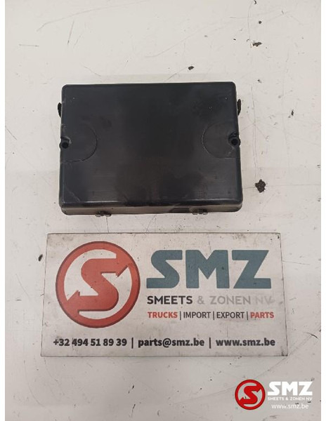 Iveco Occ ECU EM-L regeleenheid Iveco - وحدة إي سي يو - شاحنة: صورة 2 Iveco Occ ECU EM-L regeleenheid Iveco - وحدة إي سي يو - شاحنة: صورة 2