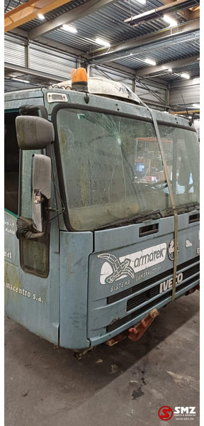 Iveco Occ cabine Iveco Eurotech - الكابينة والداخلية - شاحنة: صورة 2 Iveco Occ cabine Iveco Eurotech - الكابينة والداخلية - شاحنة: صورة 2