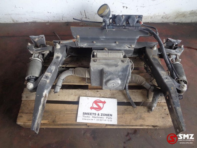 Iveco Occ cabine ophanging achter - نظام تعليق الكابينة - شاحنة: صورة 1 Iveco Occ cabine ophanging achter - نظام تعليق الكابينة - شاحنة: صورة 1