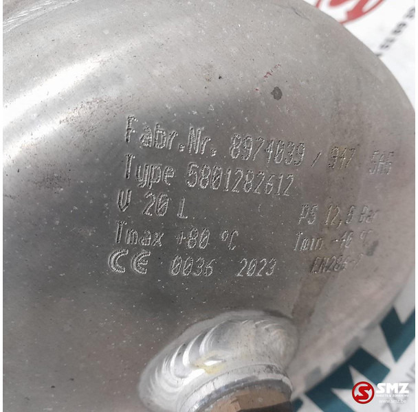 Iveco Occ luchtketel 20L 12,5Bar Iveco - قطع الغيار - شاحنة: صورة 5 Iveco Occ luchtketel 20L 12,5Bar Iveco - قطع الغيار - شاحنة: صورة 5