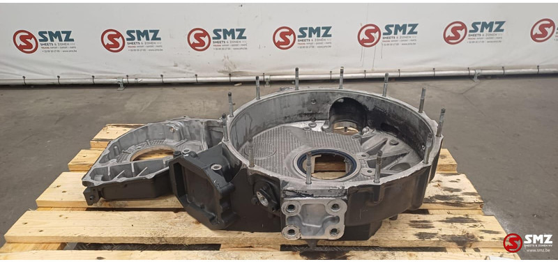 Iveco Occ vliegwielhuis F3AE3681 Cursor10 Iveco - المحرك و قطع الغيار - شاحنة: صورة 1 Iveco Occ vliegwielhuis F3AE3681 Cursor10 Iveco - المحرك و قطع الغيار - شاحنة: صورة 1