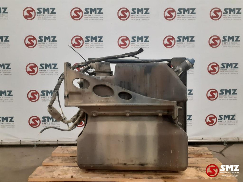 MAN Occ AdBluetank MAN - نظام الوقود - شاحنة: صورة 4 MAN Occ AdBluetank MAN - نظام الوقود - شاحنة: صورة 4