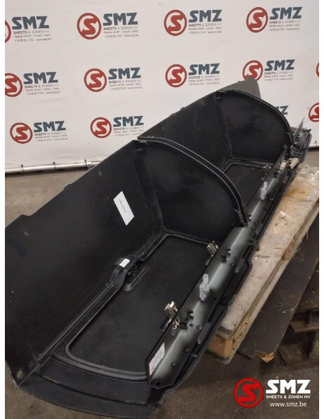 MAN Occ bovenste cabineconsole MAN - الكابينة والداخلية - شاحنة: صورة 3 MAN Occ bovenste cabineconsole MAN - الكابينة والداخلية - شاحنة: صورة 3