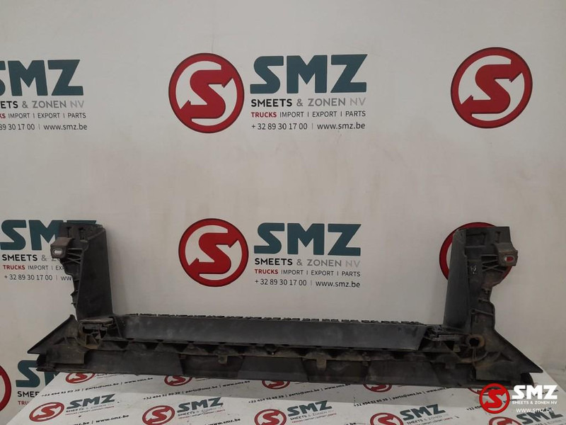 MAN Occ middenbumpertrede MAN - مصد - شاحنة: صورة 2 MAN Occ middenbumpertrede MAN - مصد - شاحنة: صورة 2