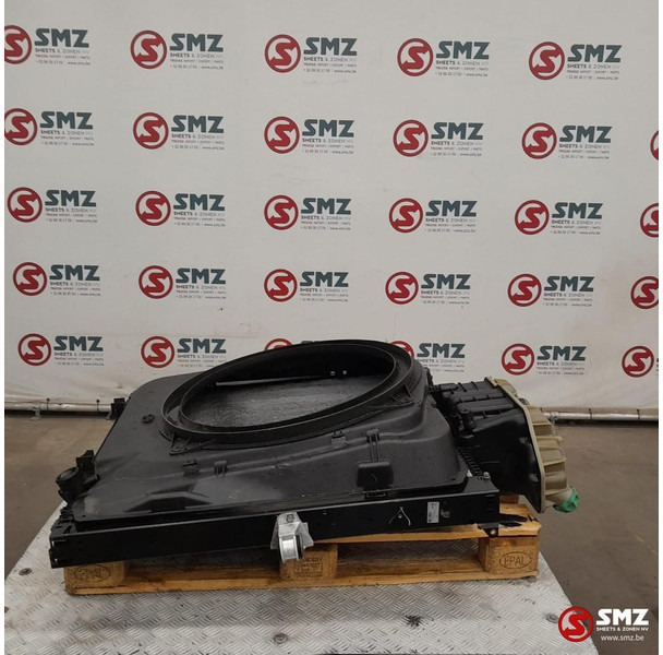 MAN Occ radiator MAN - مشعاع - شاحنة: صورة 3 MAN Occ radiator MAN - مشعاع - شاحنة: صورة 3