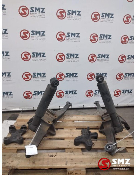 MAN Occ set luchtveersteunen links + rechts achteras M - إطار هيكلي/ إطار معدني - شاحنة: صورة 1 MAN Occ set luchtveersteunen links + rechts achteras M - إطار هيكلي/ إطار معدني - شاحنة: صورة 1