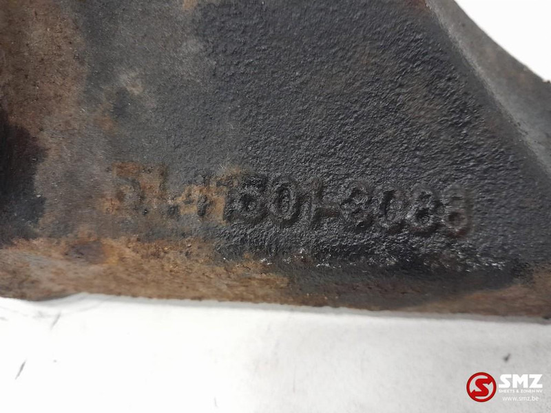 MAN Occ set motorsteunen L/R D2676 MAN - كرسي مكينة - شاحنة: صورة 3 MAN Occ set motorsteunen L/R D2676 MAN - كرسي مكينة - شاحنة: صورة 3