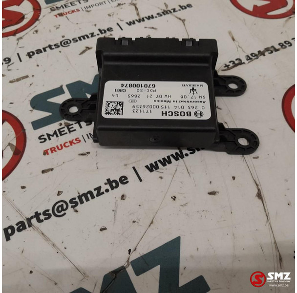 Maserati ECU parkeersensor regeleenheid Maserati - وحدة إي سي يو - سيارة: صورة 2 Maserati ECU parkeersensor regeleenheid Maserati - وحدة إي سي يو - سيارة: صورة 2