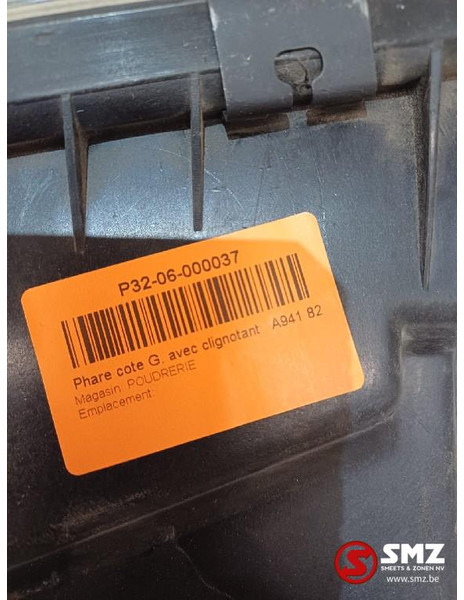 Mercedes-Benz Koplamp links Mercedes - المصابيح الأمامية - شاحنة: صورة 4 Mercedes-Benz Koplamp links Mercedes - المصابيح الأمامية - شاحنة: صورة 4