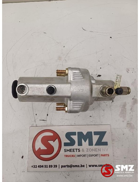 Mercedes-Benz Koppelingsversterker Mercedes - القابض و قطع الغيار - شاحنة: صورة 3 Mercedes-Benz Koppelingsversterker Mercedes - القابض و قطع الغيار - شاحنة: صورة 3