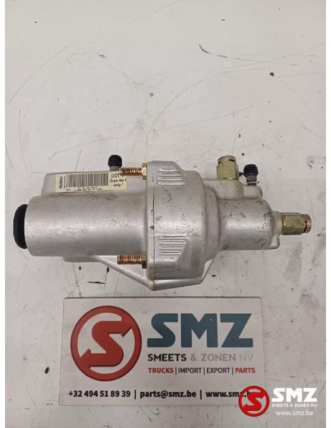 Mercedes-Benz Koppelingsversterker Mercedes - القابض و قطع الغيار - شاحنة: صورة 1 Mercedes-Benz Koppelingsversterker Mercedes - القابض و قطع الغيار - شاحنة: صورة 1