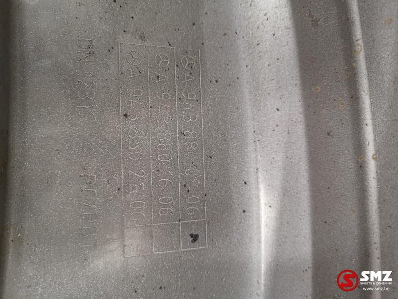 Mercedes-Benz Occ Spatbord actros links - هيكل السيارة الخارجية - شاحنة: صورة 3 Mercedes-Benz Occ Spatbord actros links - هيكل السيارة الخارجية - شاحنة: صورة 3