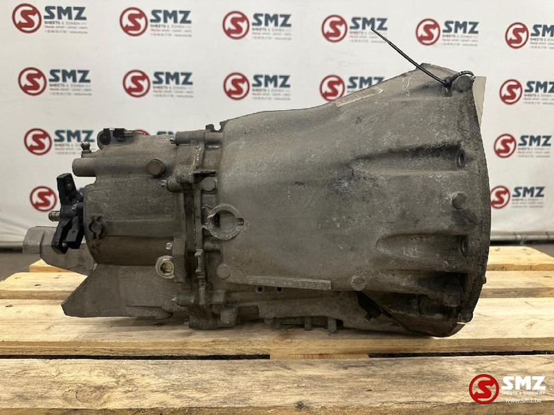 Mercedes-Benz Occ Versnellingsbak Mercedes 716.647 - صندوق التروس - سيارة: صورة 4 Mercedes-Benz Occ Versnellingsbak Mercedes 716.647 - صندوق التروس - سيارة: صورة 4