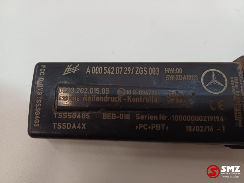 Mercedes-Benz Occ bandenspanningsensor Mercedes - مستشعر - شاحنة: صورة 3 Mercedes-Benz Occ bandenspanningsensor Mercedes - مستشعر - شاحنة: صورة 3