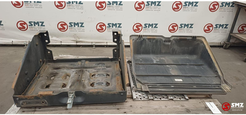 Mercedes-Benz Occ batterijbak Actros MP4 - إطار هيكلي/ إطار معدني - شاحنة: صورة 1 Mercedes-Benz Occ batterijbak Actros MP4 - إطار هيكلي/ إطار معدني - شاحنة: صورة 1