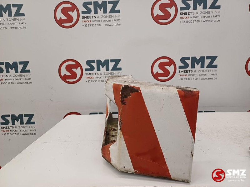 Mercedes-Benz Occ bumperhoek links Mercedes - مصد - شاحنة: صورة 3 Mercedes-Benz Occ bumperhoek links Mercedes - مصد - شاحنة: صورة 3