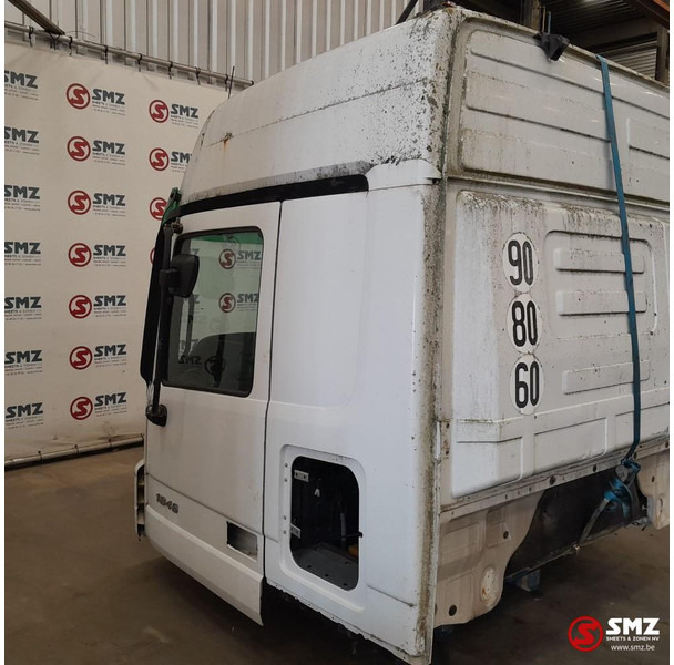 Mercedes-Benz Occ cabine Mercedes Actros MP2 - الكابينة والداخلية - شاحنة: صورة 3 Mercedes-Benz Occ cabine Mercedes Actros MP2 - الكابينة والداخلية - شاحنة: صورة 3