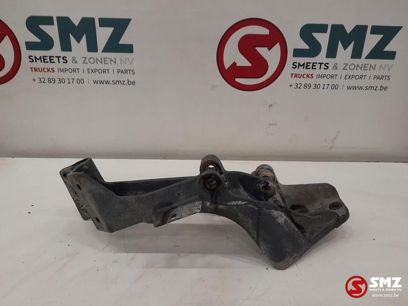 Mercedes-Benz Occ cabine ophanging beugel links Mercedes - المقود - شاحنة: صورة 2 Mercedes-Benz Occ cabine ophanging beugel links Mercedes - المقود - شاحنة: صورة 2