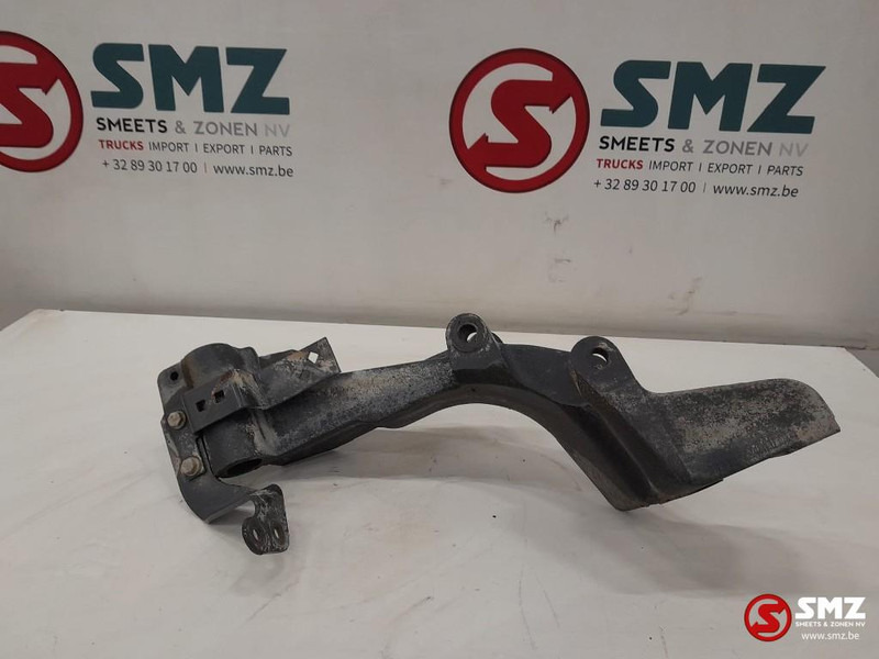 Mercedes-Benz Occ cabine ophanging beugel rechts Mercedes - المقود - شاحنة: صورة 5 Mercedes-Benz Occ cabine ophanging beugel rechts Mercedes - المقود - شاحنة: صورة 5