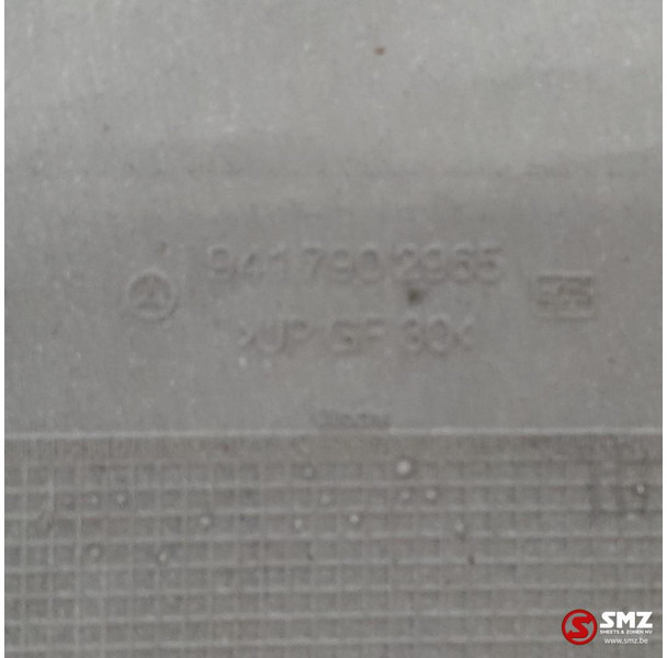 Mercedes-Benz Occ cabinespoilerset Mercedes Actros mp2/3 - الإيروديناميكية/ الجناح الخلفي - شاحنة: صورة 5 Mercedes-Benz Occ cabinespoilerset Mercedes Actros mp2/3 - الإيروديناميكية/ الجناح الخلفي - شاحنة: صورة 5