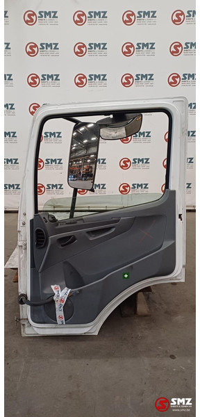 Mercedes-Benz Occ deur rechts Mercedes - باب و قطع الغيار - شاحنة: صورة 2 Mercedes-Benz Occ deur rechts Mercedes - باب و قطع الغيار - شاحنة: صورة 2