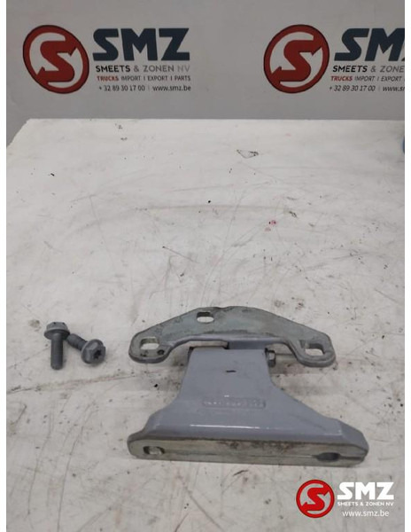 Mercedes-Benz Occ deurscharnier links Mercedes Actros MP4 - باب و قطع الغيار - شاحنة: صورة 1 Mercedes-Benz Occ deurscharnier links Mercedes Actros MP4 - باب و قطع الغيار - شاحنة: صورة 1
