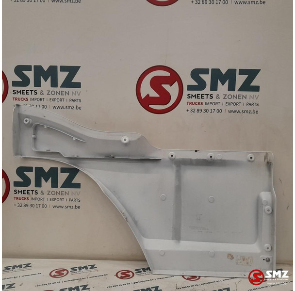 Mercedes-Benz Occ deurverlenging rechts Mercedes - باب و قطع الغيار - شاحنة: صورة 2 Mercedes-Benz Occ deurverlenging rechts Mercedes - باب و قطع الغيار - شاحنة: صورة 2