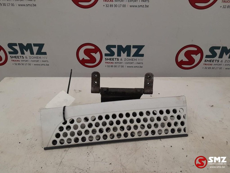 Mercedes-Benz Occ grille linksonder Mercedes - شبكة تهوية - شاحنة: صورة 1 Mercedes-Benz Occ grille linksonder Mercedes - شبكة تهوية - شاحنة: صورة 1