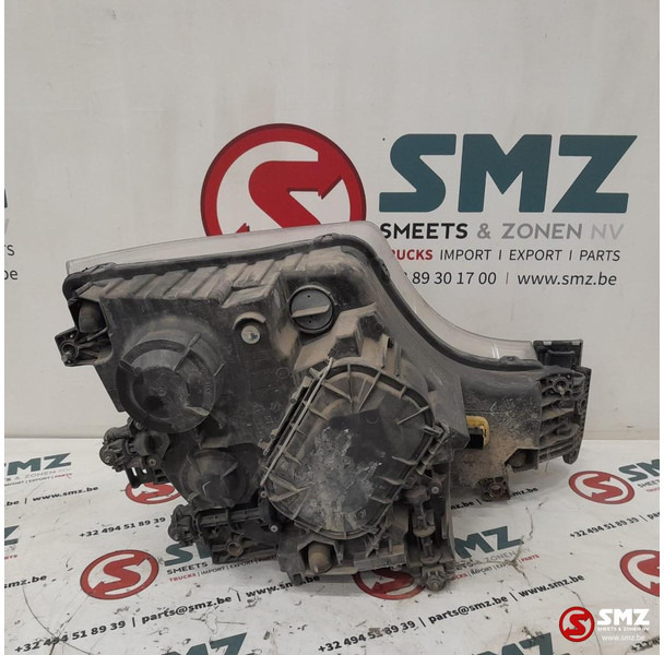Mercedes-Benz Occ koplamp links Mercedes - المصابيح الأمامية - شاحنة: صورة 2 Mercedes-Benz Occ koplamp links Mercedes - المصابيح الأمامية - شاحنة: صورة 2
